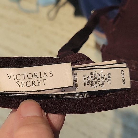 Victoria's Secret Bra Bundle size 32C dream angels - Picture 6 of 8